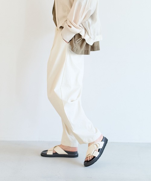 パンツ 「吸水速乾/接触冷感/UVケア」テックリネンバルーンパンツ レディースの画像