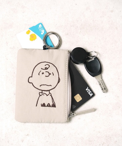 Vintage PEANUTS パスケース 09”「Vintage PEANUTS」どっちにも伸