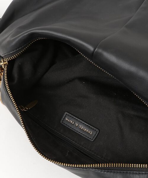 CHARLES ＆ KEITH（チャールズ&キース） 「CHARLES & KEITH」 2WAY