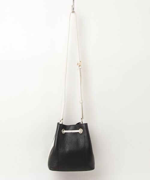 FURLA（フルラ） ワンポイントショルダーバッグ - ブラック レディース 