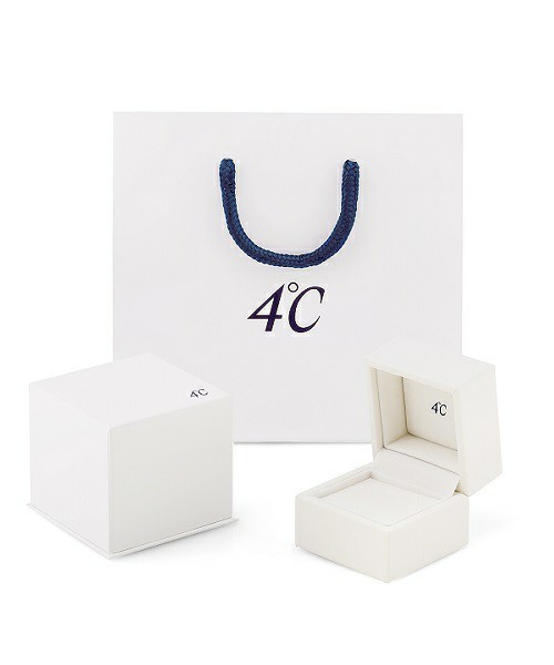 ４℃ K10ホワイトゴールド ネックレス　箱付き　美品 4℃（ヨンドシー） ネックレス K10ホワイトゴールドネックレス