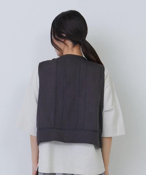 未使用 conges payes インドコットンサテンベスト(チャコール) conges payes ADIEU TRISTESSE（コンジェペイエアデュートリステス