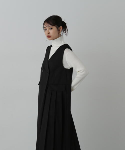 「N.（N. Natural Beauty Basic）」 サロペットスカート MEDIUM ベージュ レディースの画像