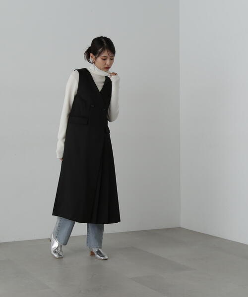 「N.（N. Natural Beauty Basic）」 サロペットスカート MEDIUM ベージュ レディースの画像