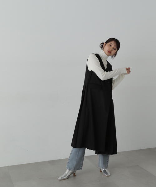 「N.（N. Natural Beauty Basic）」 サロペットスカート MEDIUM ベージュ レディースの画像