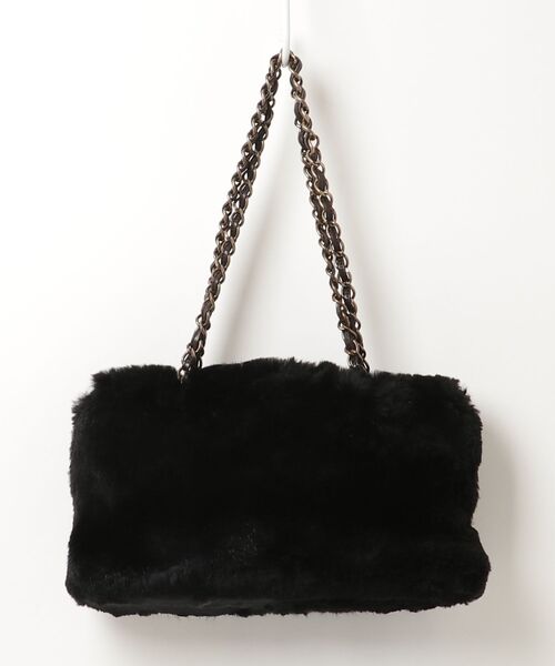CHANEL ラパンファー ハンドウォーマー チェーンショルダーバッグ ブラック CHANEL（シャネル） ラパンファー ショルダーバッグ - ブラック