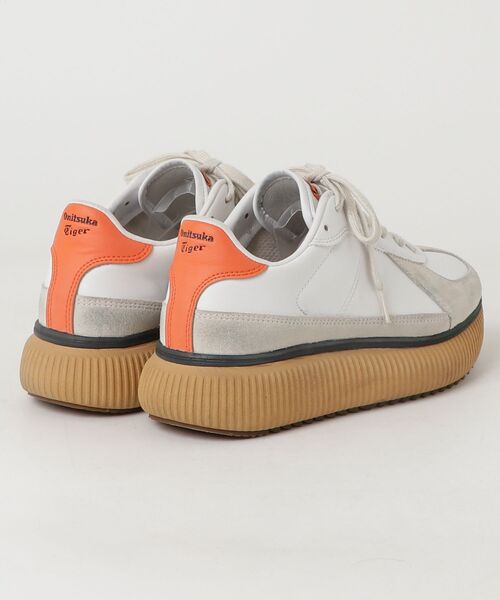 ホワイトレザー スニーカー レッドソール Onitsuka Tiger（オニツカタイガー） ローカットスニーカー 24