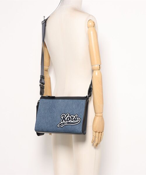 MICHAEL KORSショルダーバッグ MICHAEL KORS（マイケルコース） ショルダーバッグ 3IN1 XBODY POUCH
