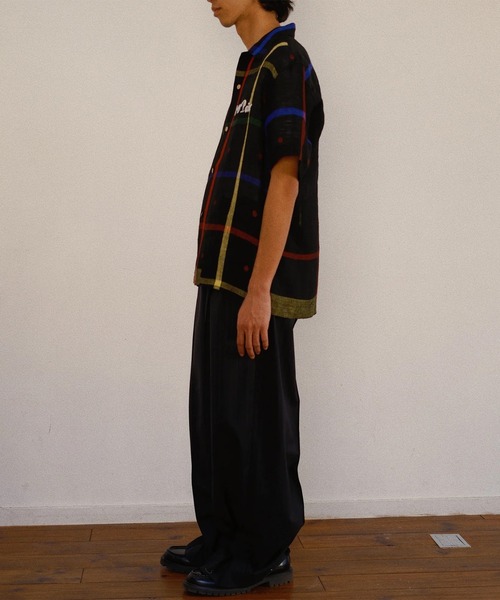 シャツ 「KHOKI」Embroidered Jamdani Shirt メンズの画像