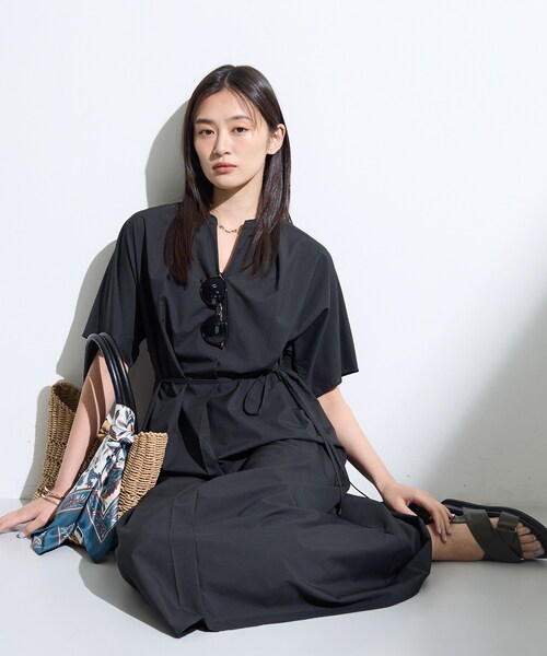 INDIVI（インディヴィ） ワンピース 半袖 「撥水／UVカット」ベルト
