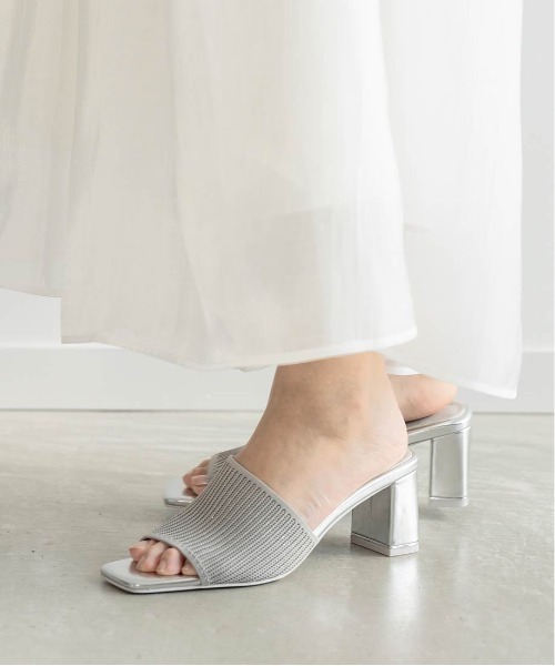 【IVORY】【SUSTAINABLE】アシンメトリーニットミュールサンダル ランダ RANDA 【SUSTAINABLE】アシンメトリーニットミュールサンダル