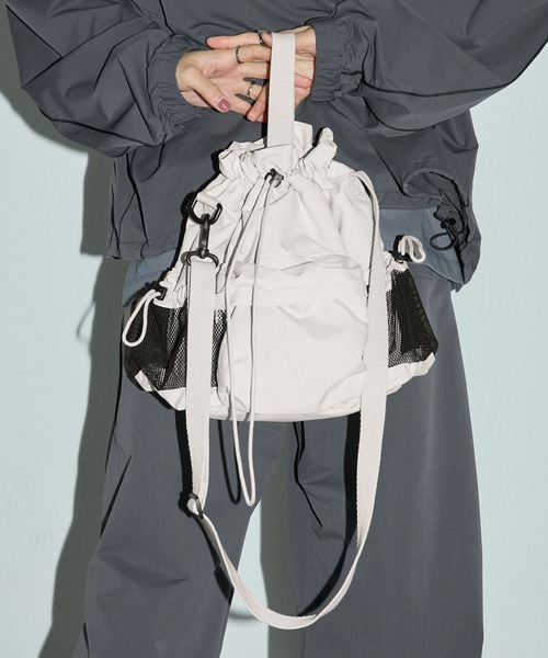 Ch!iii 2WAYメッシュドロスト レザーショルダーバッグ 巾着バック 新品✨ch!iii メッシュドロスト レザーショルダーバッグ 巾着