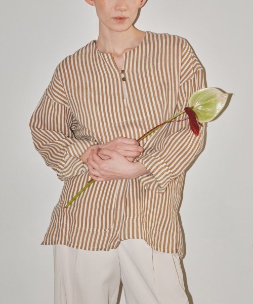 「TODAYFUL」 長袖ブラウス ONE SIZE ベージュ レディース