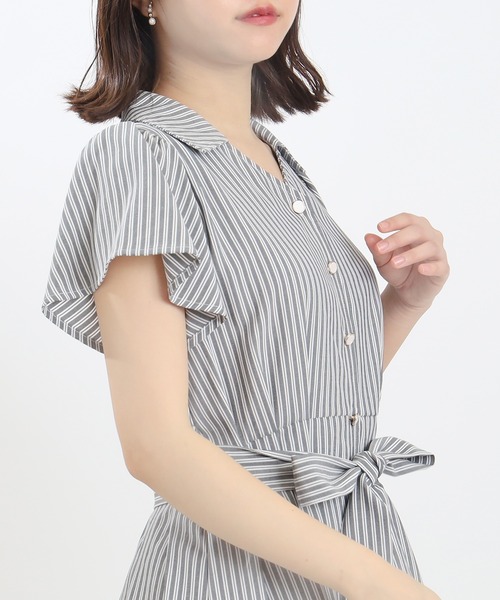 EMPORIO ARMANI ストライプ切替　プリーツワンピース　38 オータム EMPORIO ARMANI ストライプ切替 プリーツワンピース 38 オータム