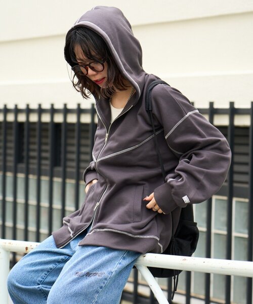 NUNIFE（ユニフィー） パーカー 「NUNIFE」配色ステッチBIGパーカー