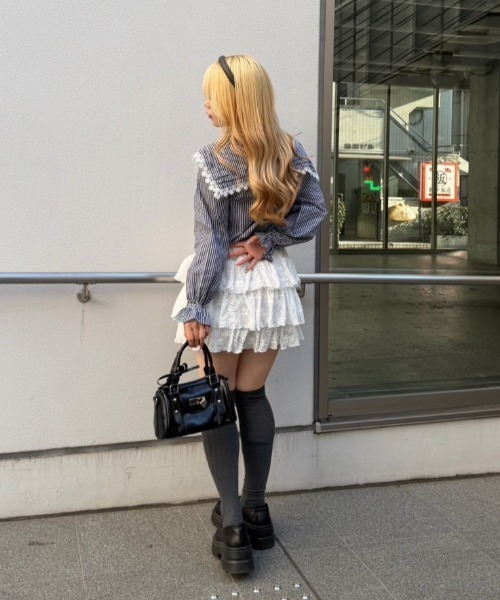 ANOTHER BRANCH OLIVE des OLIVE スカート ティアードミニスカート