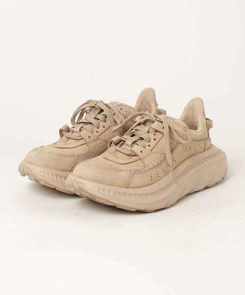 【セール中】【美品】UGG ベージュスニーカー　24cm UGG Australia（アグオーストラリア） 「UGG」 ローカットスニーカー