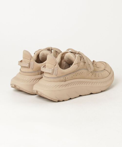 UGG ベージュ 24センチ UGG Australia（アグオーストラリア） 「UGG」 ローカットスニーカー