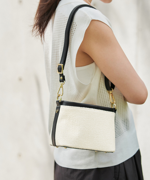 ★超美品★INNUE イヌエ　レザーチェーンバッグ INNUE（イヌエ）＞チェーンバッグ】｜1er Arrondissement