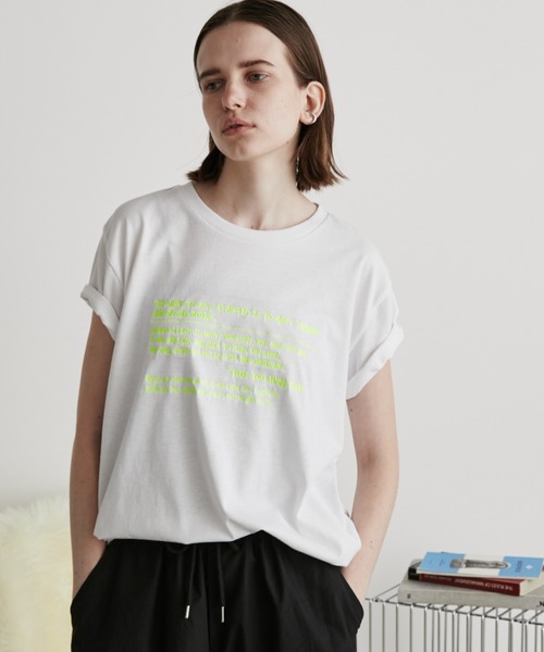 Auntie Rosa Holiday（アンティローザホリデー） tシャツ 半袖 ネオン