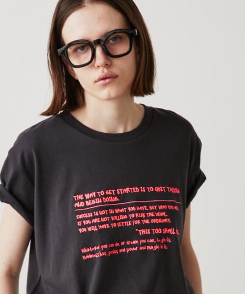 Auntie Rosa Holiday（アンティローザホリデー） tシャツ 半袖 ネオン
