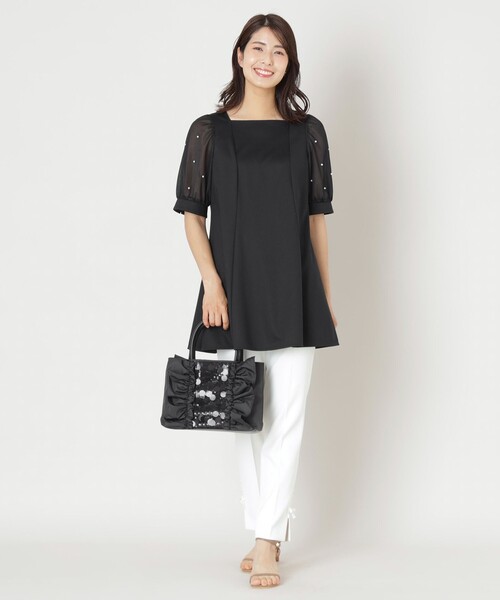新品　TO BE CHIC フリルトートバック　黒　送料込み トゥービーシック フリル付きブラックトートバッグ 黒 最 安値