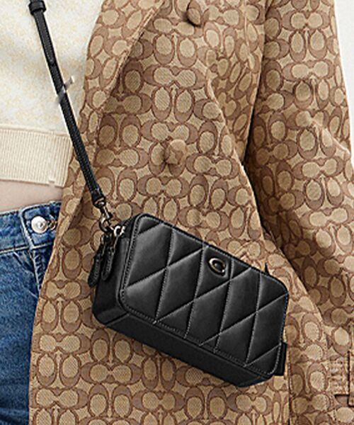COACH（コーチ） ショルダーバッグ ONE ブラック系その他 レディース 