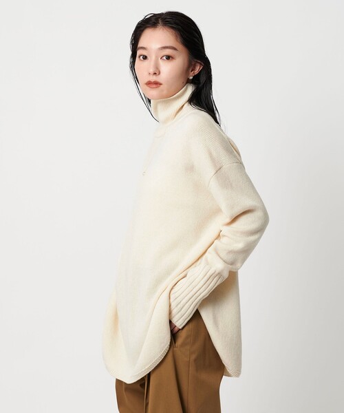 UNITED ARROWS Golf ハイネックセーター ホワイト Mサイズ UNITED ARROWS Golf ハイネックセーター ホワイト Mサイズ