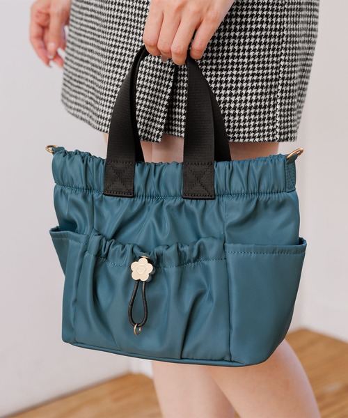 MARY QUANT（マリークヮント） トートバッグ マリークワント デイジー