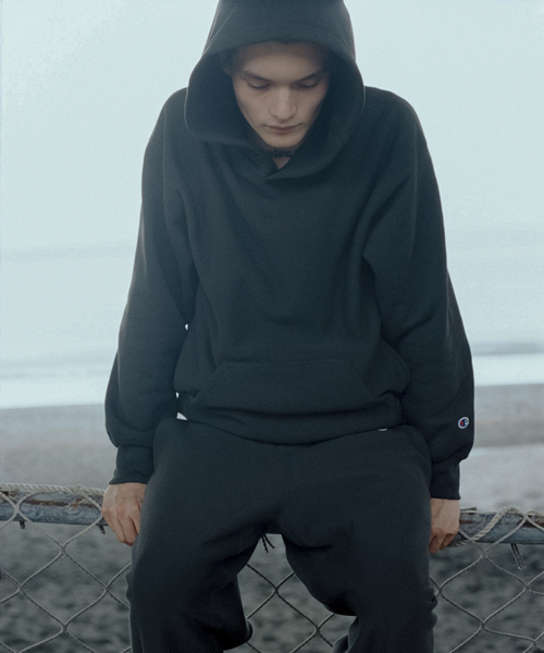 「Champion」 プルオーバーパーカー X-LARGE ブラック系その他 メンズ
