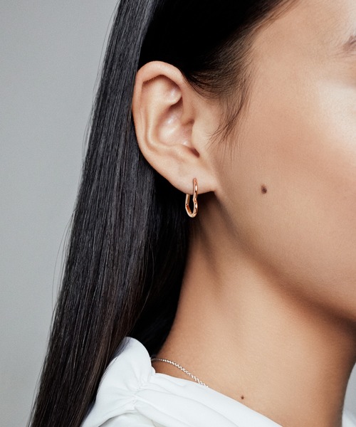 PANDORA（パンドラ） ピアス アシンメトリカル ハート フープ ピアス