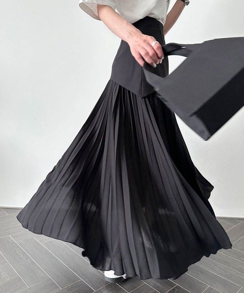 美品【マスターバニーエディション】アシンメトリー プリーツ切り替え スカート 黒 deux amour スカート アシメ切り替えプリーツロングスカート