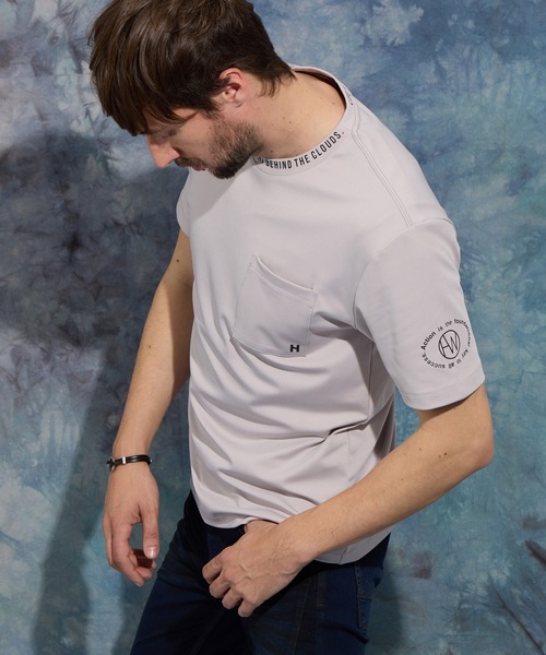 Tシャツ(半袖/袖なし) Circle Logo Print Tee Charcoal x White mahagrid/マハグリッド』TRIBAL LOGO TEE/トライバル 半袖 Tシャツ