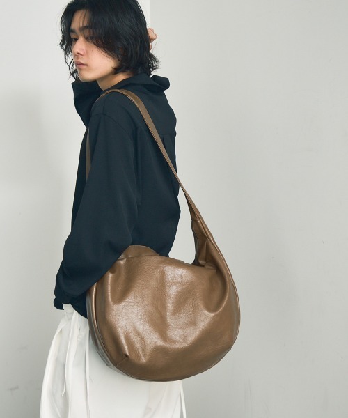 Shoowtime（ショウタイム） ショルダーバッグ Synthetic Leather