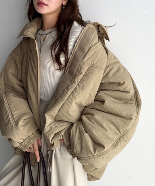 シアージュ ダウンジャケット フード付き ベージュ 変形 個性派 日本製 R セール】フード付き エコダウンブルゾン（ダウンジャケット/コート