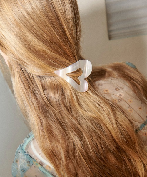 ヘアクリップ マーブルピンク ピンク マーブル模様 ヘアクリップ - メルカリ