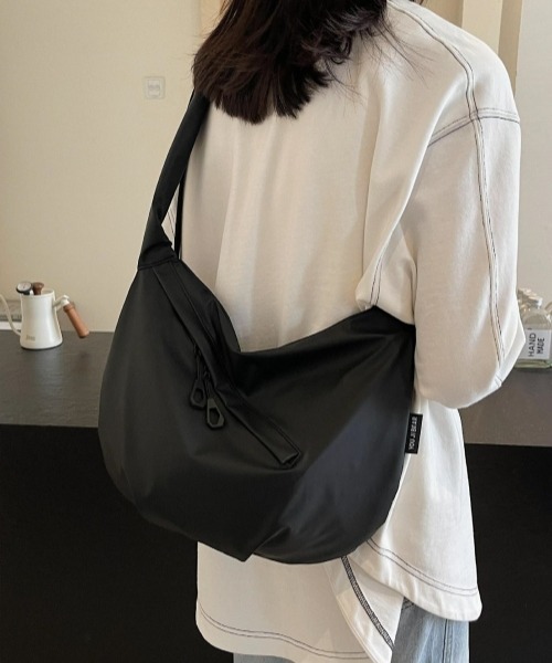 極美品◎  リュック ショルダー バッグ ブラック y2k DEVICE（デバイス） ショルダーバッグ バッグ マルチポケット チェーン