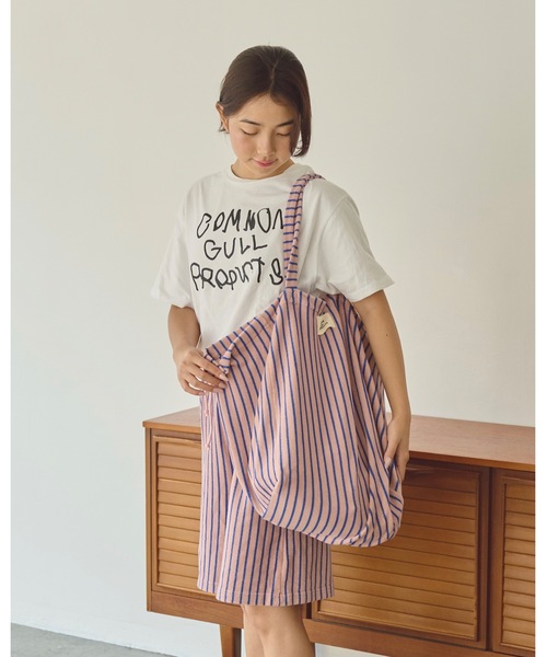 新品未使用タグつき　common gull products common gull products. 「common products.」 ショルダーバッグ フリー