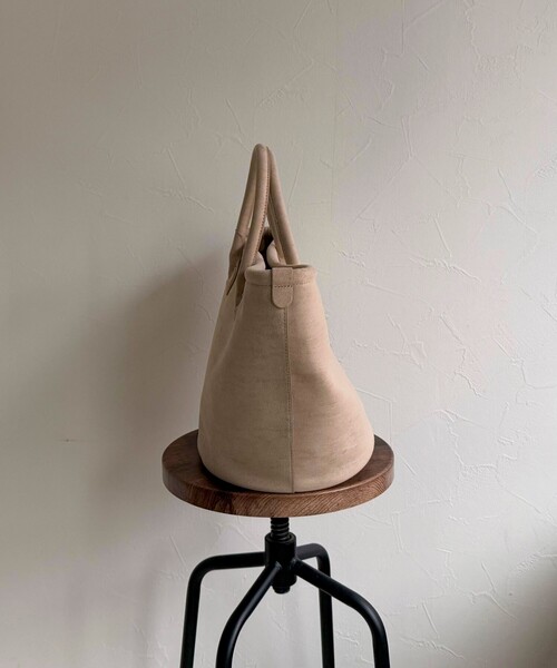 fredyemue☆web限定スエードバッグ美品 fredy emue（フレディエミュ） ショルダーバッグ バッグ 「WEB限定