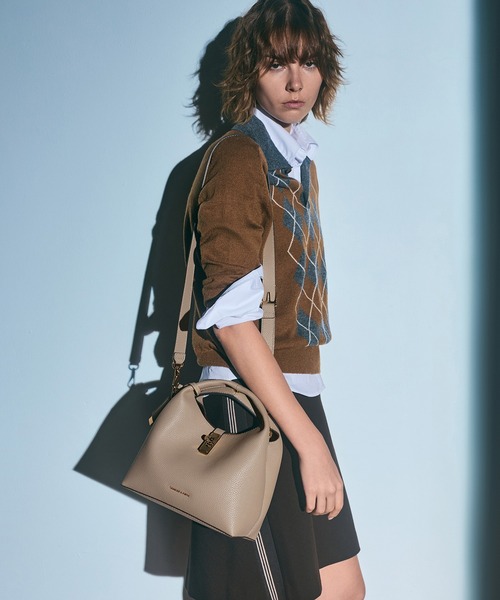 CHARLES ＆ KEITH（チャールズ&キース） ショルダーバッグ バッグ