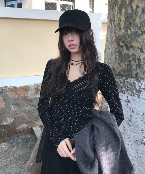 即日発送可能です XS ドットロンT タグ付き tシャツ 「26年春新作」ドットレース切り替えスリムロンT レディース