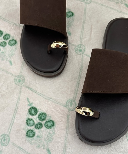 「on:nue」 フラットサンダル 23.5cm ブラック レディース_画像9