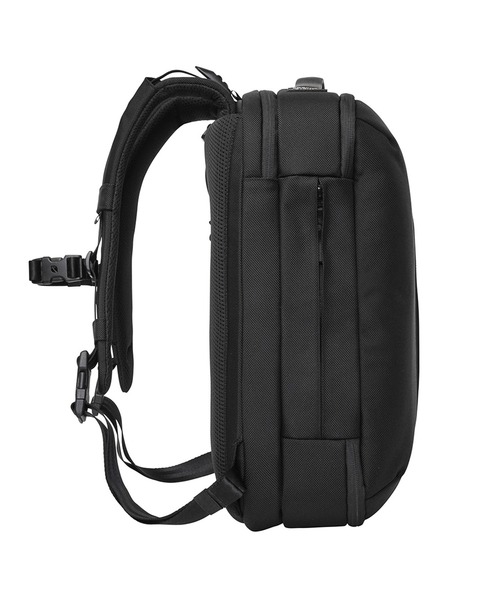 incase（インケース） ビジネスバッグ INCO250012-BLK Incase Tracks