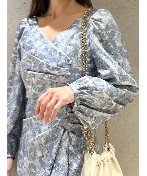 「SNIDEL」 長袖ワンピース 1 アイボリー レディースの画像