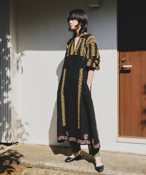 「Freada」 長袖ワンピース フリ- ホワイト レディース_画像2