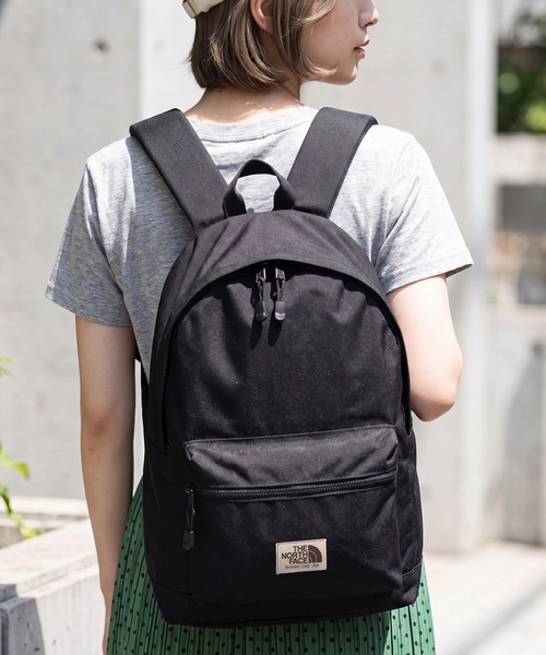 新品タグ付　ノースフェイス　 スタンダード　リュック　12L ブラック THE NORTH FACE（ザ ノースフェイス） ノースフェイス デイバック