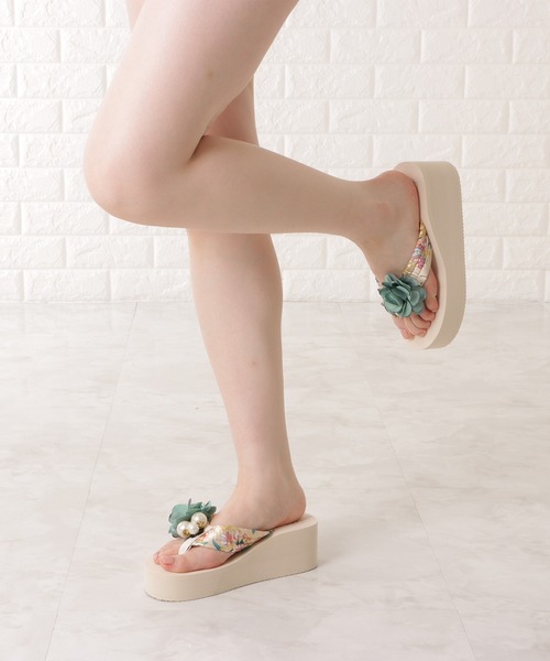 Lace Ladies サンダル フラワー×パールモチーフ厚底ビーチ