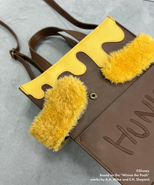 Disney（ディズニー） ハンドバッグ Winnie the Pooh/ショルダーバッグ