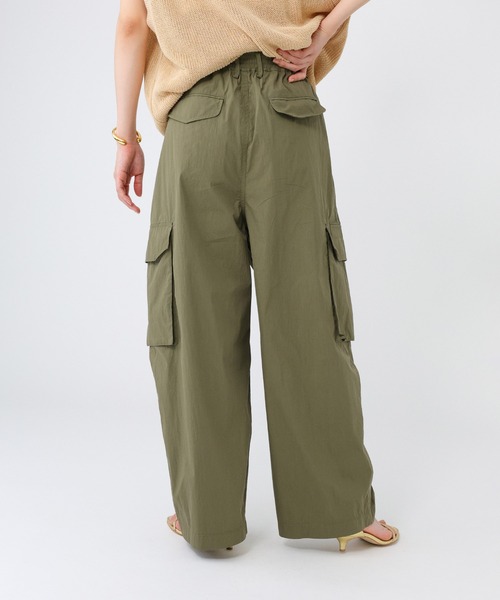 BABYLONE コットンナイロンタックパンツ カーキ 36サイズ BABYLONE（バビロン） ワイドパンツ カーゴパンツ コットンナイロン