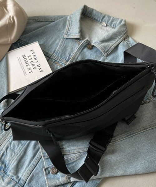 gossip!ロサンゼルス ショルダーバッグ バッグ Y2K軽量防水